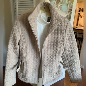 Gallery Quilted Tan Women's Puffer Jacket, classic and classy
